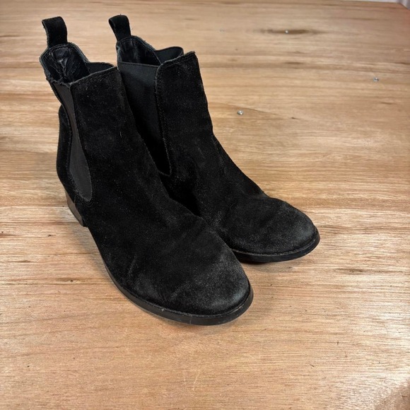 Other - Black suede ankle boots with elastic side panels‎ Size 4.5